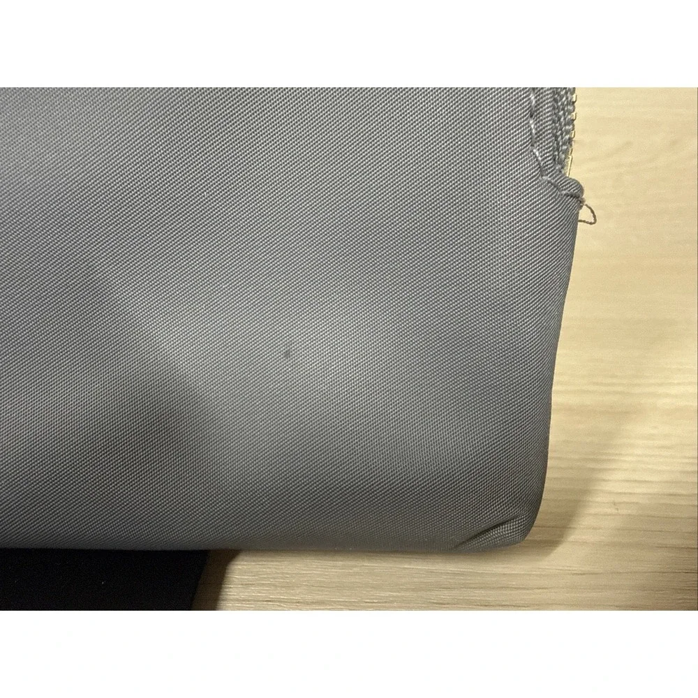 Kate Spade Double Zip, Double Sided Clutch All-In-One Removable Wrist Strap GREY